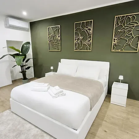 Elysium Apartment *